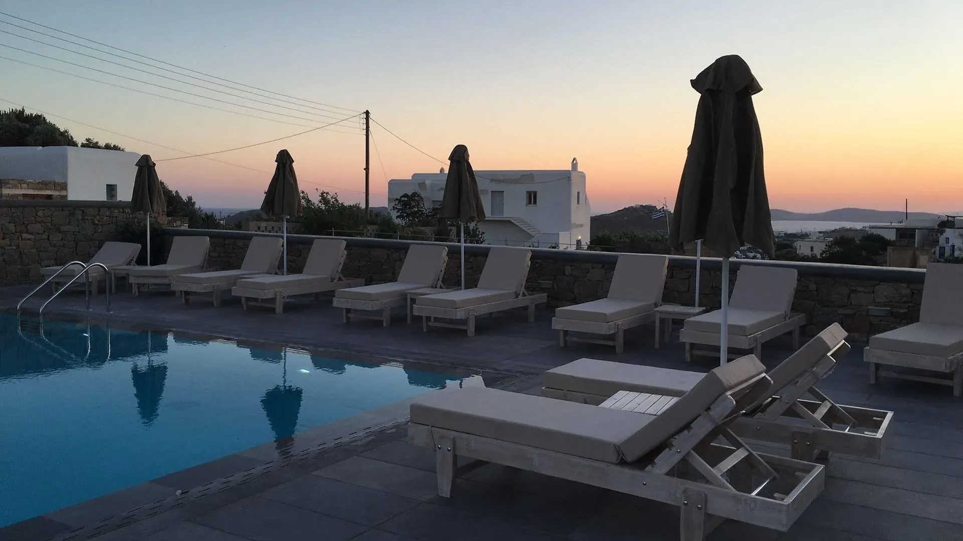 Anna Maria Studios Mykonos Town Hotel